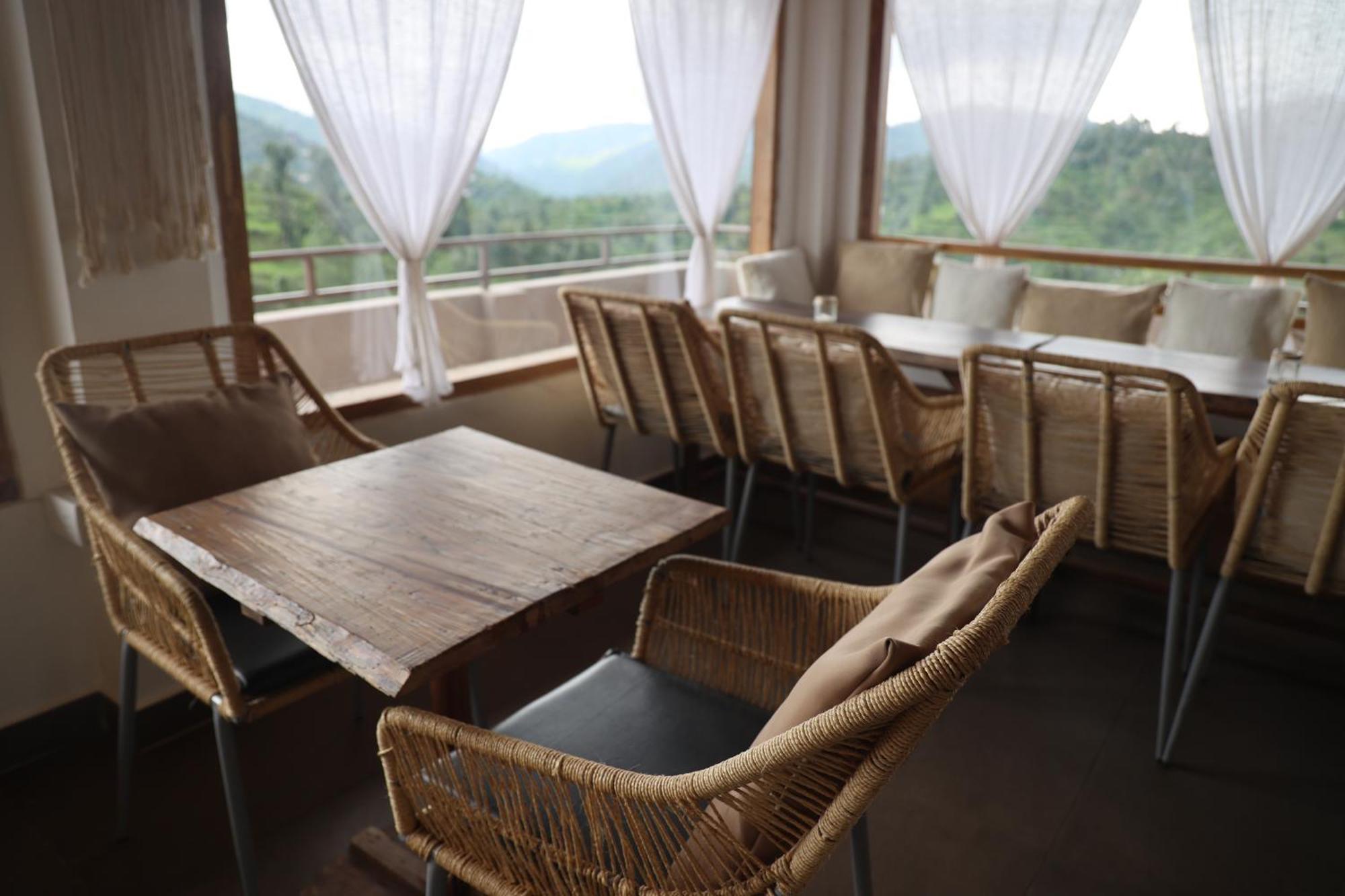 Exstasy Stays - Bathtub Rooms & Cafe - Your Romantic & Cozy Getaway - Thhpsociety - Mukteshwar Zewnętrze zdjęcie