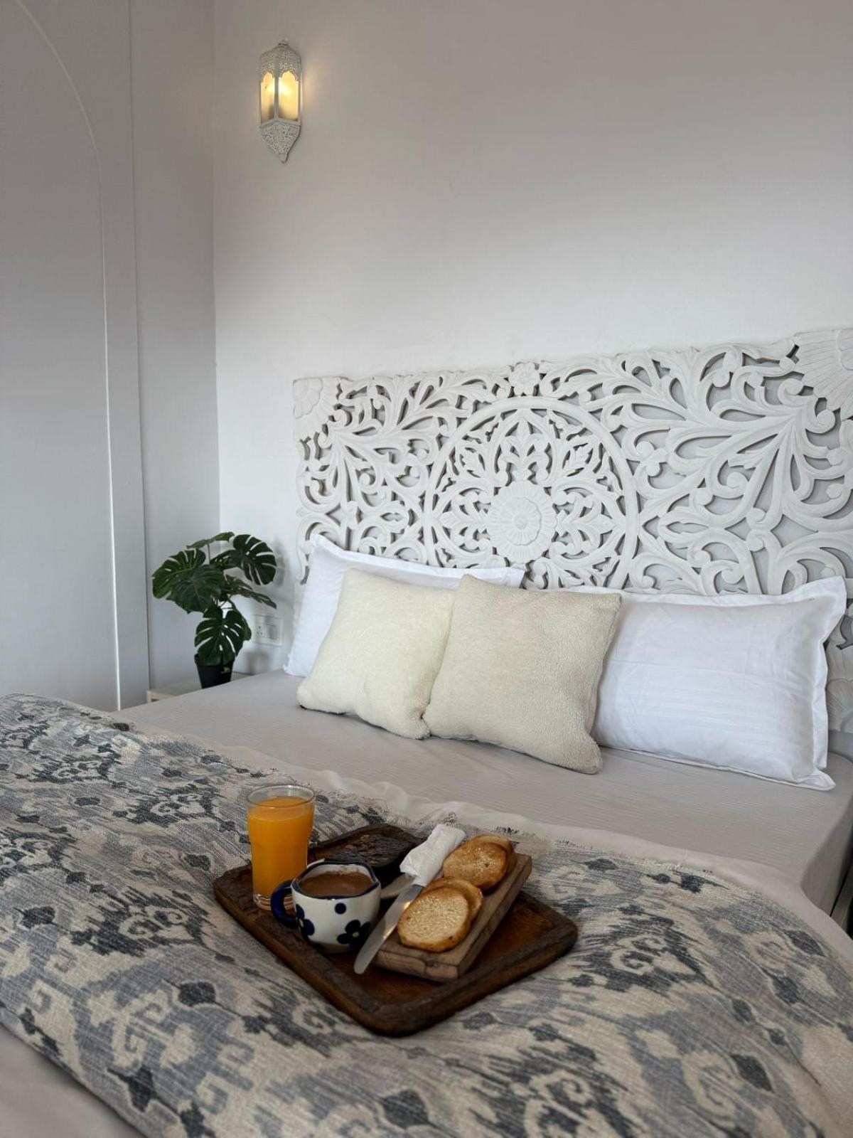 Exstasy Stays - Bathtub Rooms & Cafe - Your Romantic & Cozy Getaway - Thhpsociety - Mukteshwar Zewnętrze zdjęcie